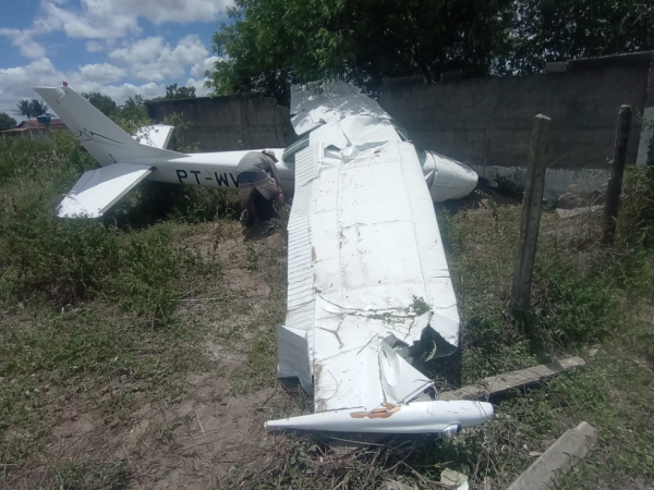 Queda de avião em Campina Grande — Foto: Reprodução/Redes sociais
