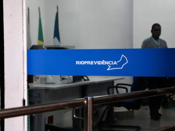 Rio de Janeiro (RJ), 23/01/2026 - Fachada de agência do Fundo Único de Previdência Social do Estado do Rio de Janeiro (Rioprevidência). Foto: Tânia Rêgo/Agência Brasil