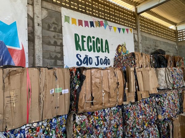 'Recicla São João', projeto que garante reciclagem de lixo no São João de Campina Grande, na Paraíba — Foto: Divulgação/PMCG