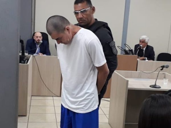 Durante a audiência de instrução, na qual foi sentenciado a ir a júri popular, Marcondes se recusou a comentar as acusações — Foto: Klênyo Galvão/Inter TV Cabugi