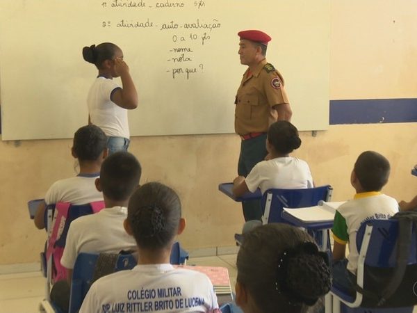 Projeto para escola cívico-militar não será implantado em escolas estaduais do RN — Foto: Reprodução/RRTV.