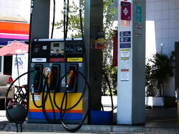 Posto de gasolina em Pinheiros