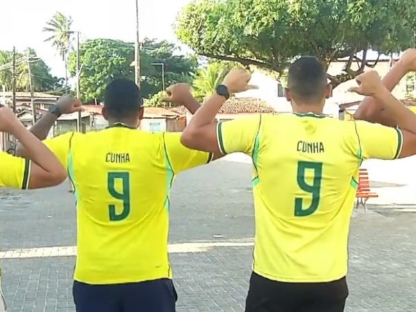 sem-titulo-1 Amigos de Matheus Cunha em Baía Formosa — Foto: Inter TV Cabugi/Reprodução