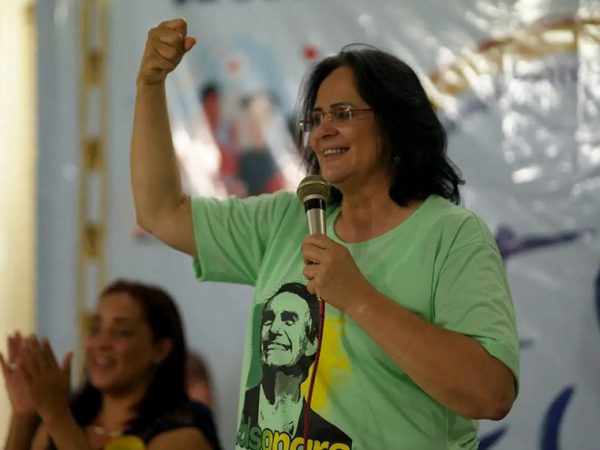 Ex-ministra da Mulher do governo Bolsonaro, Damares foi eleita senadora pelo Distrito Federal. — Foto: Damares Alves Oficial