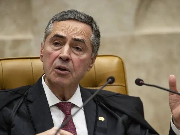 Brasília (DF), 19/12/2023 - O presidente do STF, Luís Roberto Barroso, durante sessão de encerramento do Ano Judiciário. Foto: Marcelo Camargo/Agência Brasil