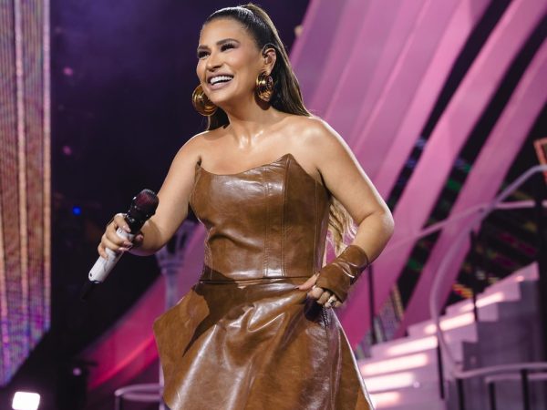 Simone Mendes na gravação do álbum audiovisual 'Cantando sua história 2' na Arena Amazônia, em Manaus (AM) — Foto: Divulgação