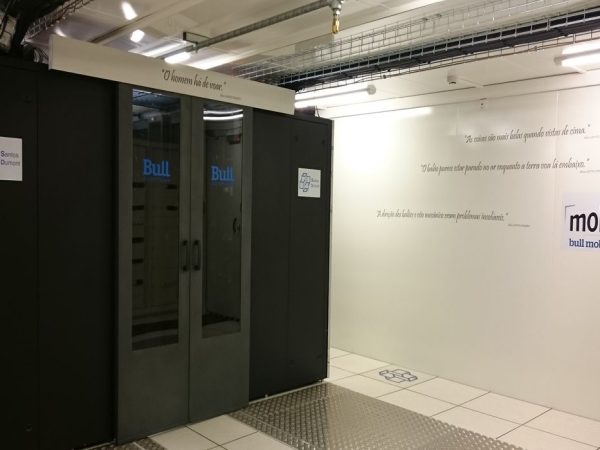 Supercomputador Santos Dumont está instalado no Laboratório Nacional de Computação Científica