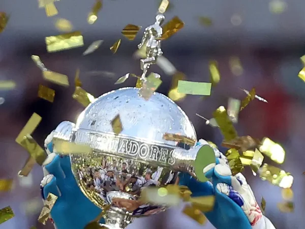 Taça Libertadores - troféu - Botafogo