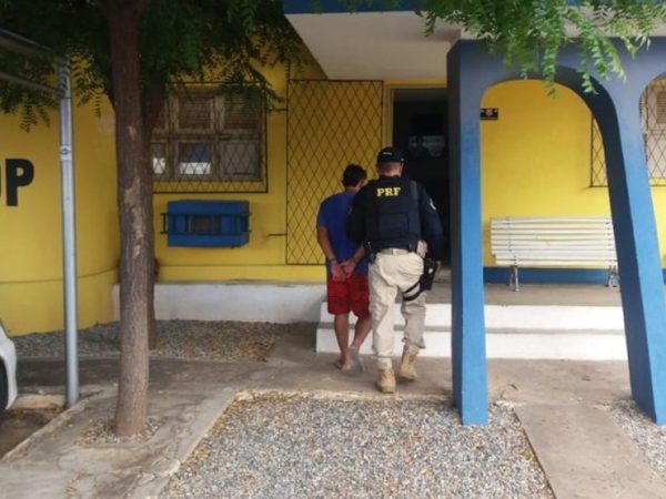 A prisão aconteceu durante a Operação Santa Luzia, deflagrada pela PRF na região — Foto: Divulgação/PRF