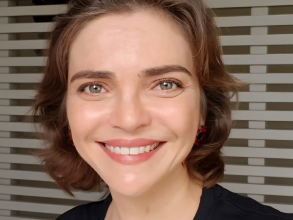 Izabel Cristina de Medeiros, nasceu em Currais Novos e foi criada na cidade de Acari, na região do Seridó. — Foto: Divulgação