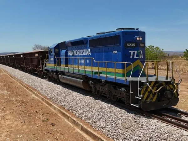 Transnordestina bate recorde de instalação de trilhos e reforça avanço de obra estratégica para o Nordeste