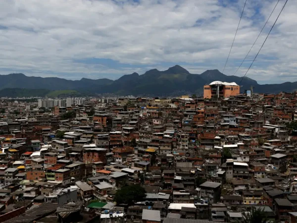 Rio de Janeiro (RJ), 22/02/2023 - Aglomerado de casas das favelas do Complexo do Alemão, zona norte da cidade.  Foto: Tânia Rêgo/Agência Brasil