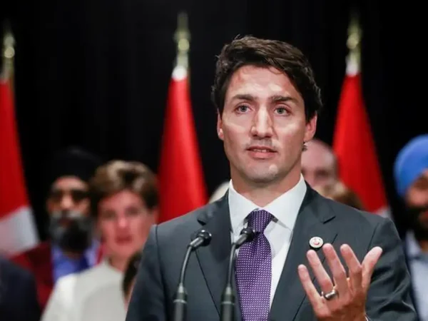 O premiê canadense Justin Trudeau foi um dos líderes internacionais que se manifestou contra a decisão de Trump de impedir a entrada nos EUA de pessoas provenientes de sete países muçulmanos.