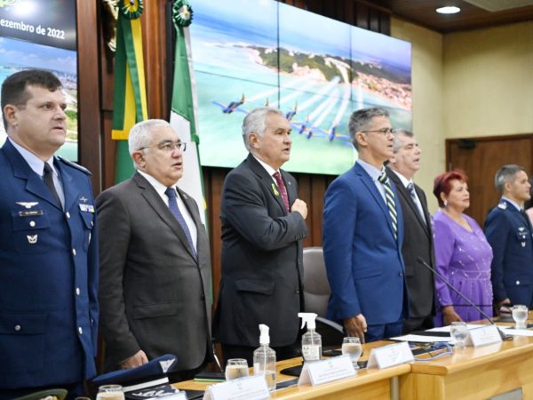 A tarde desta quinta-feira (1º) foi de homenagens à Força Aérea Brasileira na Assembleia Legislativa do Rio Grande do Norte. — Foto: Eduardo Maia