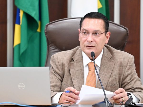 Ezequiel Ferreira (PSDB) apresentou requerimentos ao Governo do RN. — Foto: Eduardo Maia