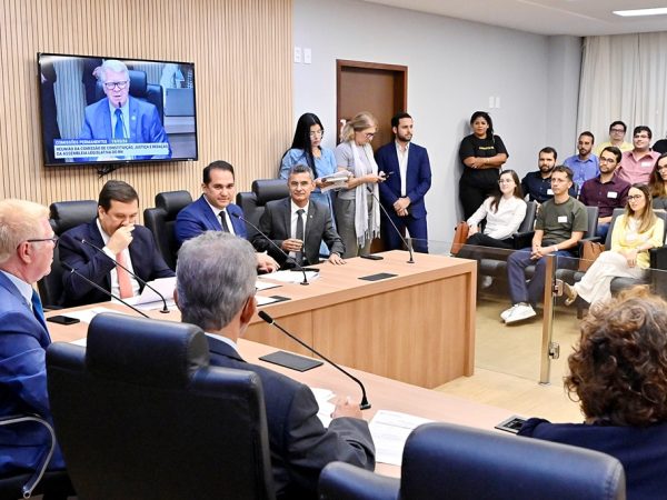 Comissão de Constituição, Justiça e Redação (CCJ) da Assembleia Legislativa. — Foto: João Gilberto