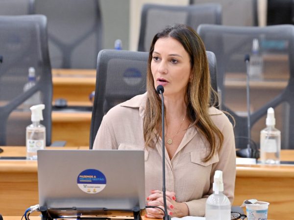 O tema foi abordado pela deputada Cristiane Dantas na Assembleia Legislativa. — Foto: João Gilberto