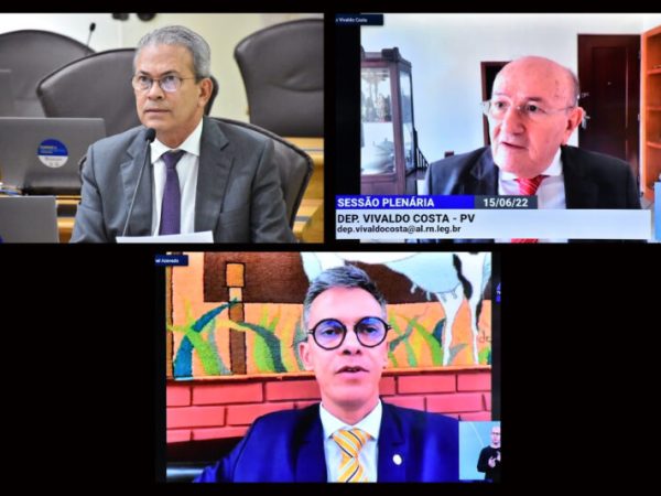 Deputados Vivaldo Costa, Coronel Azevedo e Hermano Morais debateram o assunto — Foto: Eduardo Maia