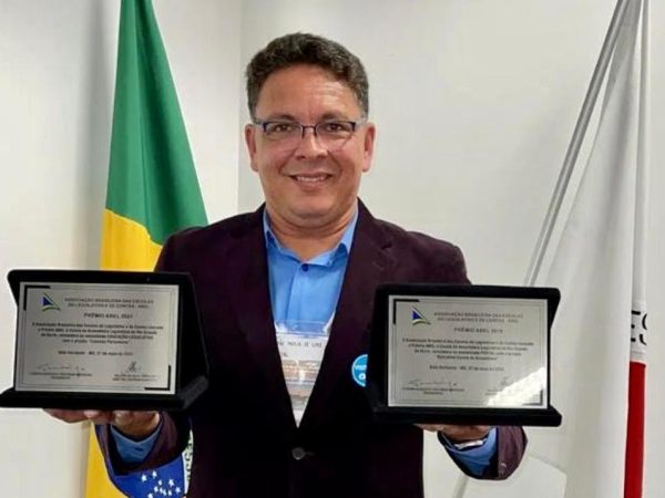 Os títulos chegaram na semana em que o Legislativo potiguar recebeu o troféu do Prêmio Assembleia Cidadã. — Foto: Assessoria de Comunicação