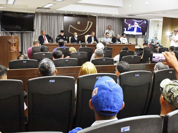 O debate na Assembleia Legislativa foi promovido pelo deputado Coronel Azevedo. — Foto: João Gilberto