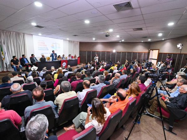 O evento ocorreu na sede do Sindicato dos Auditores Fiscais do RN. — Foto: João Gilberto
