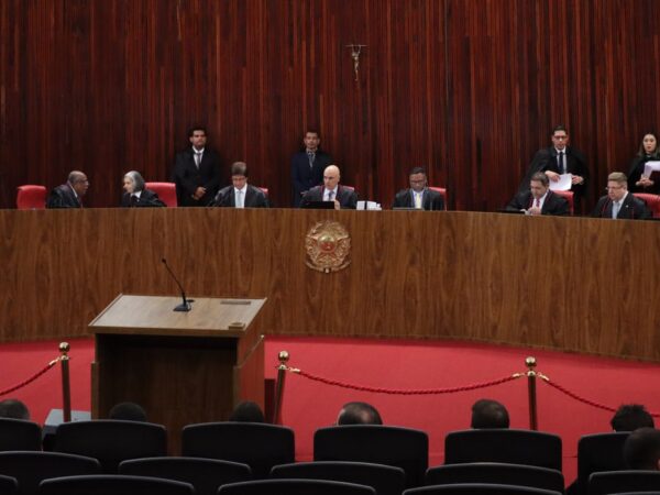 Brasília, (DF) – 01/08/2023 -  O presidente da Corte, ministro Alexandre de Moraes, participa da abertura da  sessão plenária do segundo semestre forense de 2023, Foto Valter Campanato/Agência Brasil.
