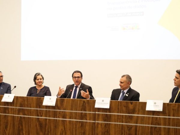 Brasília, (DF) – 27/02/2024 - O Ministro do Trabalho e Emprego, Luiz Marinho, participa da solenidade de lançamento do FGTS Digital. Foto Valter Campanato/Agência Brasil.