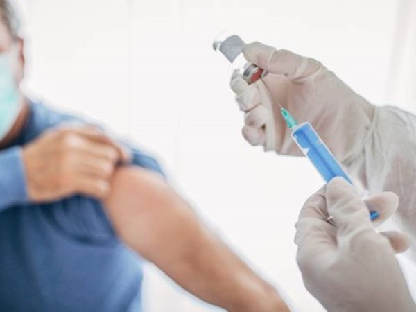 Universidade de Oxford possui uma das mais promissoras vacinas contra Covid-19 — Foto: Getty Image/BBC