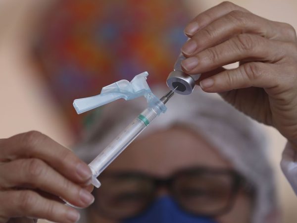 São 96 milhões de brasileiros vacinados com, pelo menos, a 1ª dose — Foto: Fabio Rodrigues Pozzebom/Agência Brasil