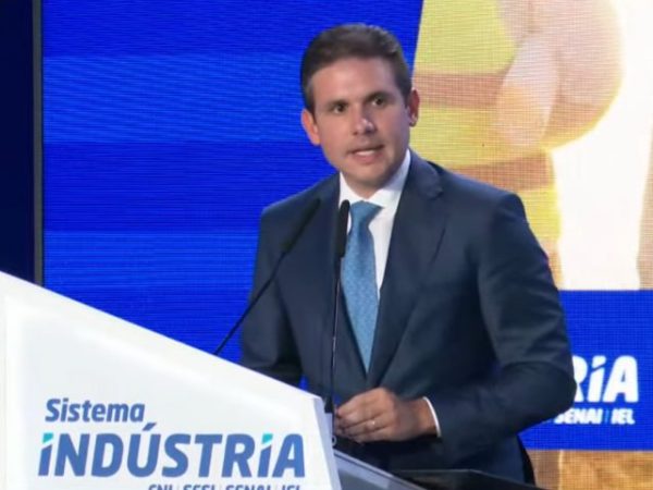 Hugo Motta discursa em evento promovido pela CNI em Brasília - Reprodução/YouTube