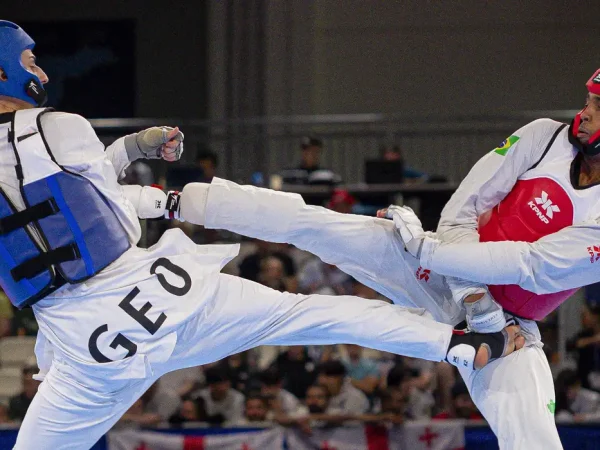 Vinícius Matos é prata nos 57 kg do tawkwondo nos Jogos Mundiais Universitários 2025