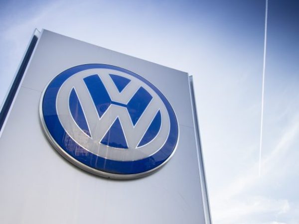 A montadora já tinha parado a produção dessas duas unidades no mês passado. — Foto: Volkswagen/Divulgação