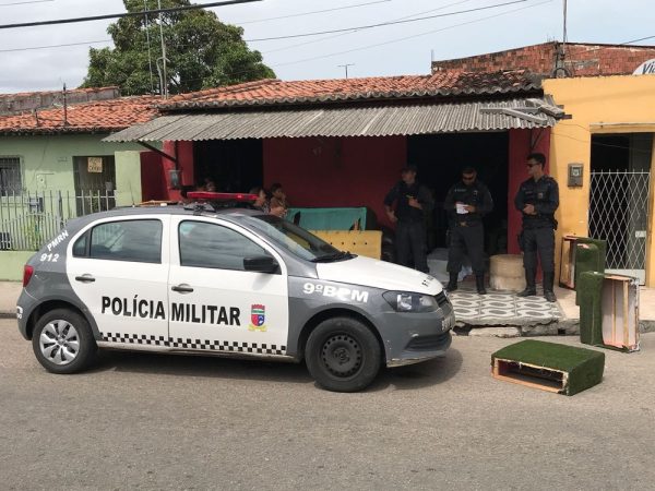 Ivan César da Silva, de 45 anos, foi morto dentro da sua capotaria no bairro Felipe Camarão, Zona Oeste de Natal (Foto: Kleber Teixeira/Inter TV Cabugi )
