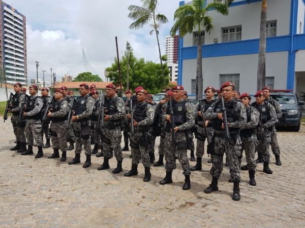 Equipes da Força Nacional chegaram durante a madrugada a Natal (Foto: PM/Divulgação)