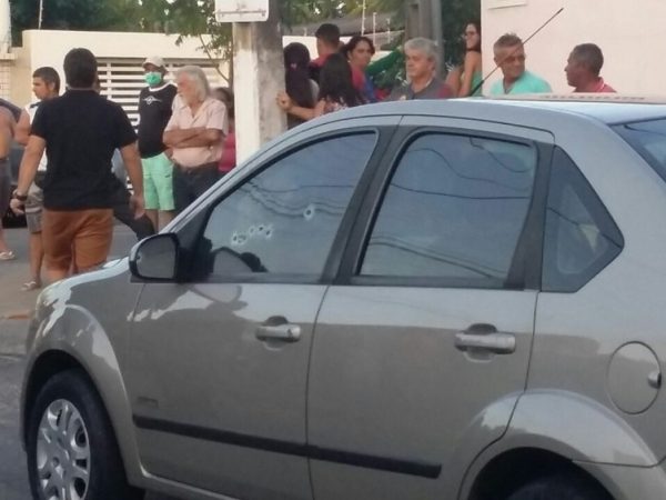 Ex-presidente da Gang Alvinegra estava dentro do carro quando foi assassinado (Foto: Sérgio Henrique Santos/Inter TV Cabugi)