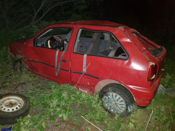 Acidente aconteceu por volta das 2h15 em Angicos, na região Central potiguar (Foto: PRF/Divulgação)
