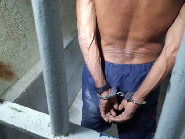 Homem de 57 anos foi preso na Grande Natal suspeito de estuprar o sobrinho da própria esposa — Foto: Sérgio Henrique Santos/Inter TV Cabugi