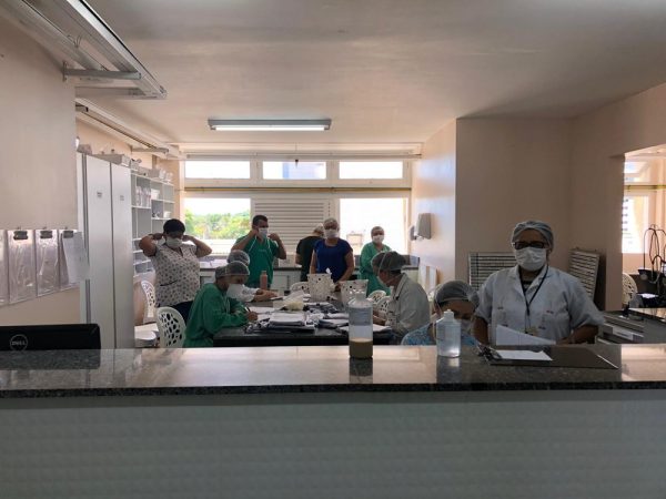 Profissionais no Hospital Walfredo Gurgel, maior unidade hospitalar do Rio Grande do Norte — Foto: Cedida