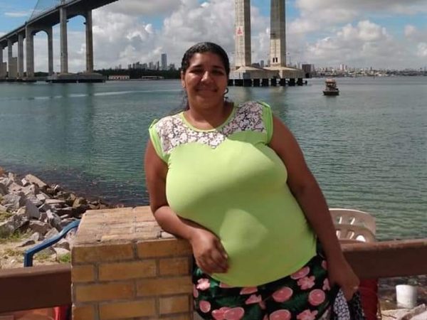 Isis Janaína Cabral, de 38 anos, foi assassinada dentro de casa em Natal — Foto: Cedida