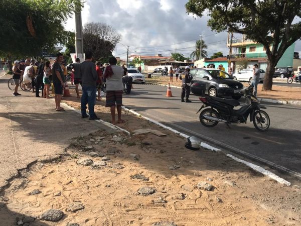 Acidente aconteceu na manhã desta quinta (5) em uma das principais avenidas da Zona Norte — Foto: Ayrton Freire/Inter TV Cabugi