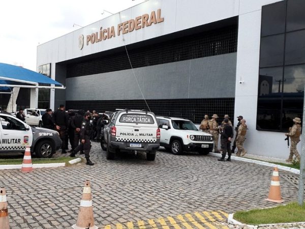 Mandados são cumpridos em Parnamirim e Nísia Floresta, no Rio Grande do Norte, e em Simões Filho, na Bahia. — Foto: Polícia Federal/Divulgação