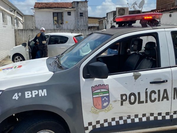 Crime aconteceu nesta sexta-feira (15) na Avenida Tomaz Landim na Zona Norte. — Foto: Kleber Teixeira/Inter TV Cabugi