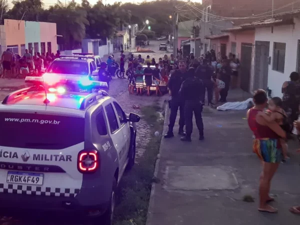 Caso aconteceu na Rua Laranjal, na Zona Oeste de Natal — Foto: Sérgio Henrique Santos/Inter TV Cabugi