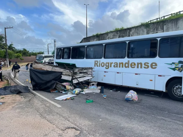 Dono de carrinho de lanches morreu após ser atropelado por ônibus em Natal — Foto: Vinícius Marinho/Inter TV Cabugi