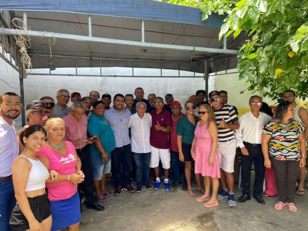 Pré-candidato tem se dedicado incansavelmente a ouvir as necessidades e aspirações no bairro das Quintas. — Foto: Divulgação