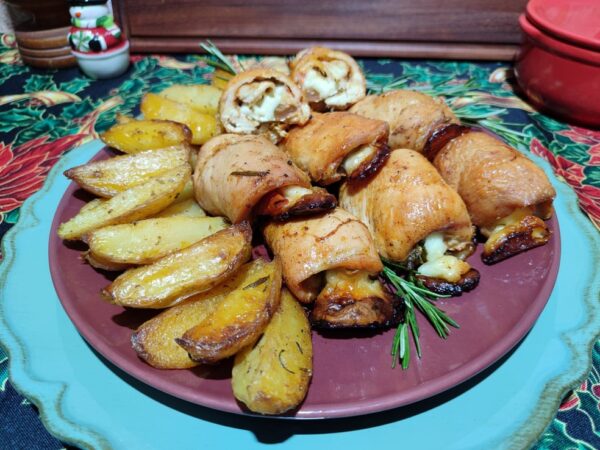 Aprenda a fazer frango recheado com batatas rústicas — Foto: Foto: Divulgação/Inter TV Costa Branca