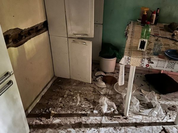 Queda de raio causou prejuízos em casas em São Gonçalo do Amarante, na Grande Natal — Foto: Kleber Teixeira/Inter TV Cabugi