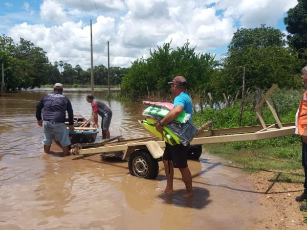 Comunidades estão isoladas em Ipanguaçu, no Oeste potiguar — Foto: Cedida