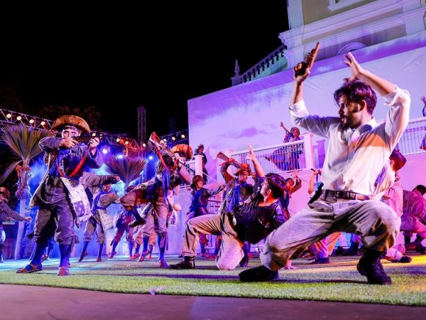 Espetáculo Chuva de Bala no País de Mossoró — Foto: Lucas Bulcão / SECOM PMM