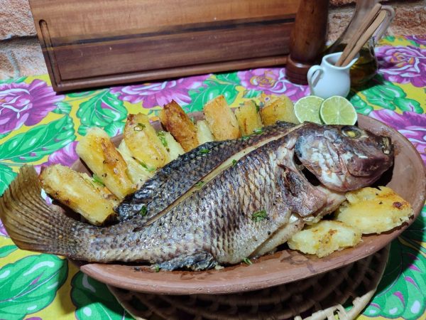 Tilápia ao forno — Foto: Reprodução/Inter TV Costa Branca
